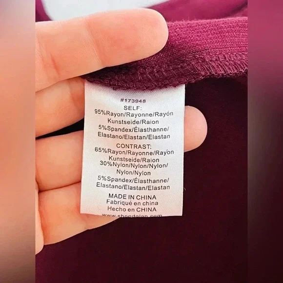 Anthropologie DOLAN Ruffled V-Neck Top in Wine Size Medium NWOT $78 - Picture 8 of 11